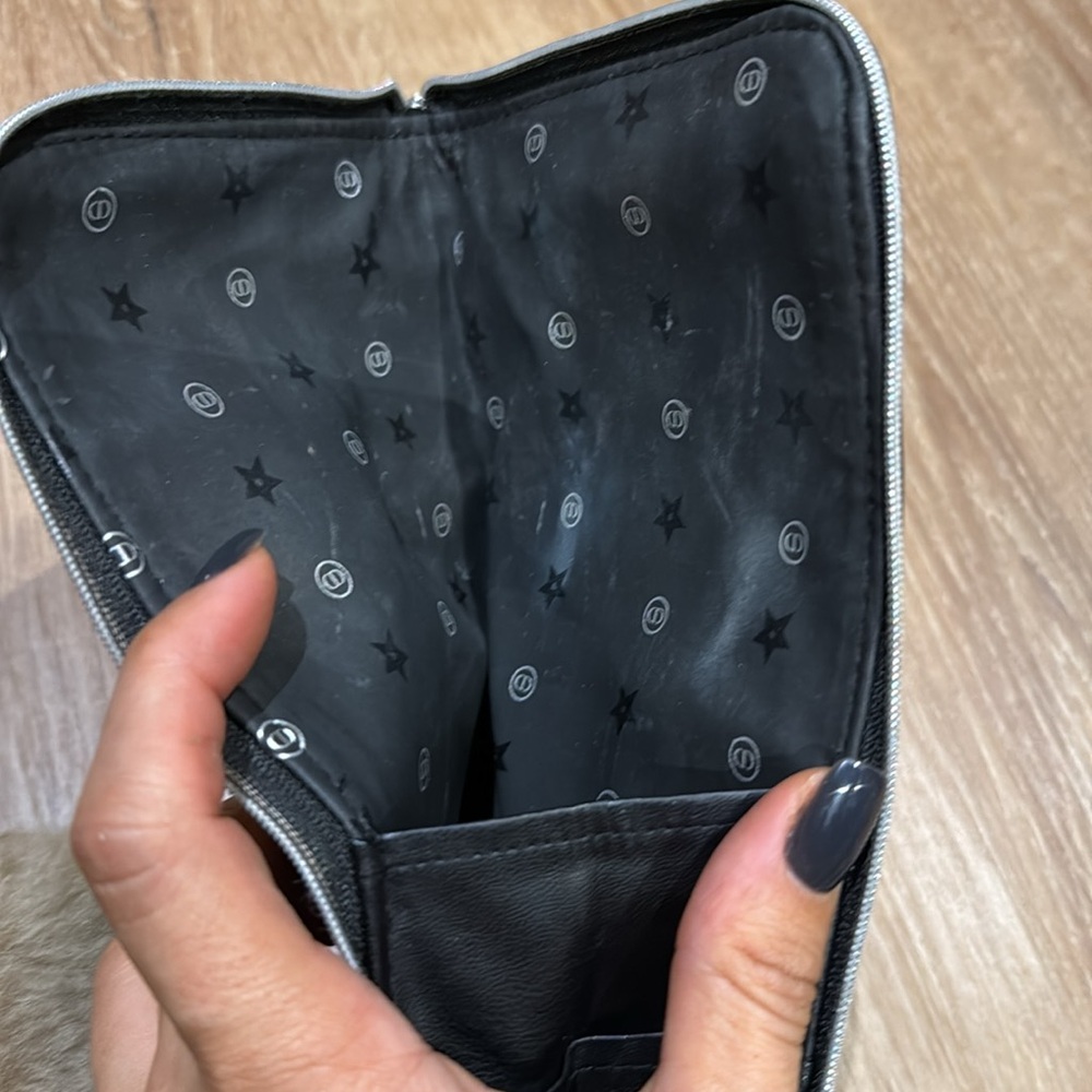 Dior Women's Black and Silver makeup bag - Picture 3 of 6